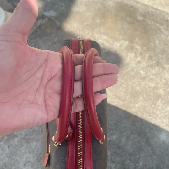 Coach Medium Signature Brown and Red Rowen - Picture 5 of 7